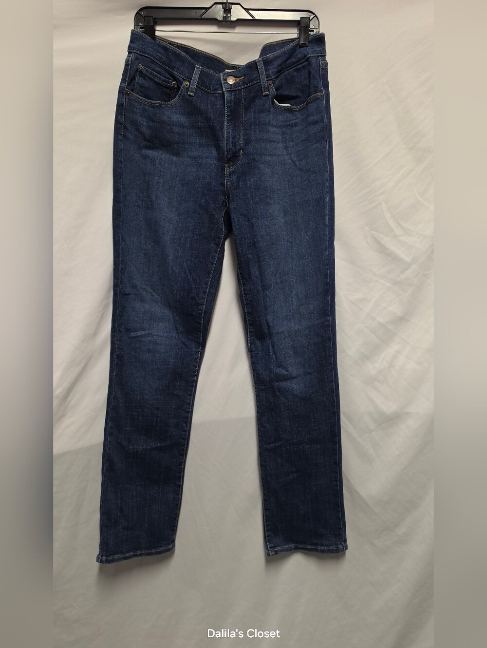 Levi's Dark Blue Straight-Leg Jeans